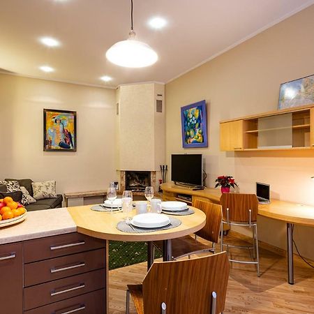 Kalnina Quiet Apartment In City Center Ryga Zewnętrze zdjęcie